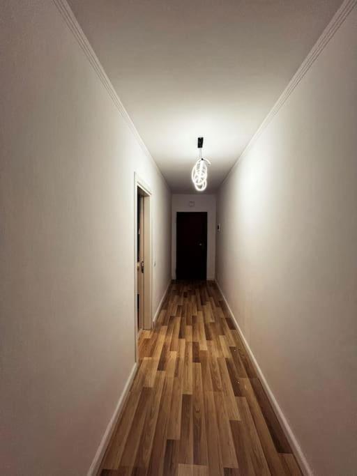 Art'S Apartment Тирана Екстериор снимка